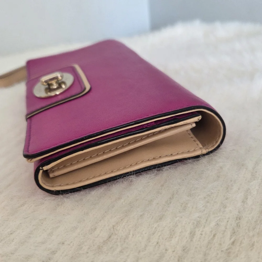 Kate Spade New York Hampton Road Turnlock Mara Wallet RASPBERRY PINK MAGENTA